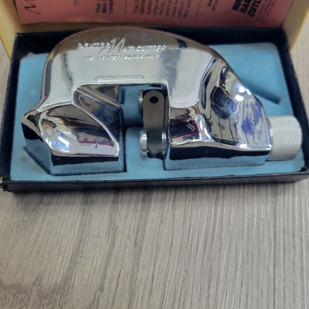dexter mat cutter russel harrington cut